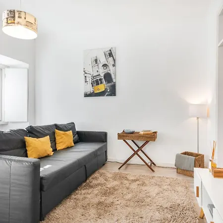 1bdr Cozy Flat In Heart Of By Lovelystay Apartment